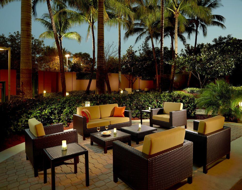 Courtyard By Marriott Fort Lauderdale Weston Bagian luar foto